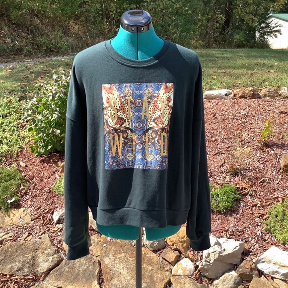 Betsey Johnson Tops - Betsey Johnson “Stay Wild” Sweatshirt Sz XL